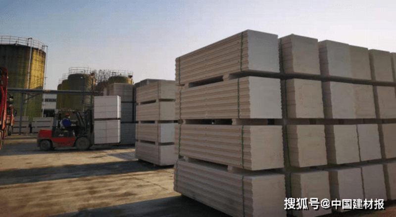 复合自保温墙体材料：改变建筑节能的新选择